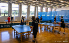 2025-09-25-Z-SKSu-do-AZSu-na-Politechnice-Białostockiej-tenis-stolowy-fot-Iryna-Mikhno-PB