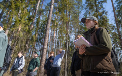 2026-04-22-ćwiczenia-terenowe-studentów-kierunku-leśnictwo-fot-Iryna-Mikhno-PB