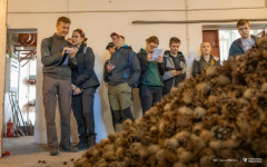 2026-04-22-ćwiczenia-terenowe-studentów-kierunku-leśnictwo-fot-Iryna-Mikhno-PB