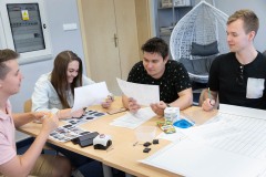 Studenci-kierunku-Zarzadzanie-i-inzynieria-produkcji-na-zajeciach_fot.Dariusz-Piekut_PB-6