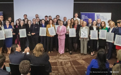 2025-03-20-Certyfikat-Doskonałości-Kształcenia-dla-kierunku-automatyka-i-robotyka-fot-Maciej-Giedrojć-Juraha