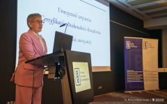 2025-03-20-Certyfikat-Doskonałości-Kształcenia-dla-kierunku-automatyka-i-robotyka-fot-Maciej-Giedrojć-Juraha