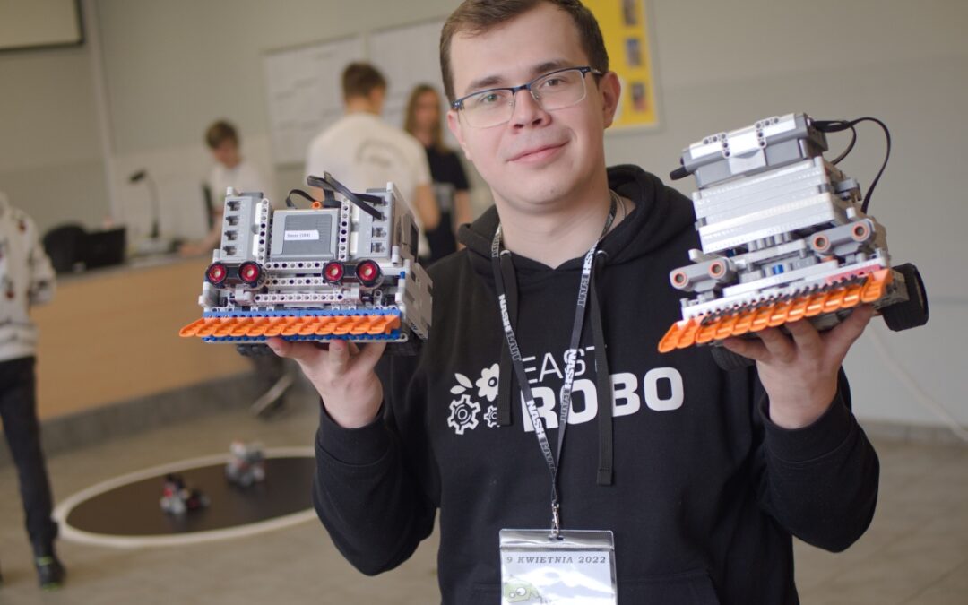Studenckie Koło Naukowe Mobilne Systemy Inteligentne zdobyło 3. miejsce podczas XII Międzynarodowego Turnieju Robotów Robotic Tournament