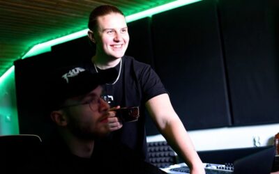Paweł Gązo Gąsowski, student ekoenergetyki współtworzy firmę Trapiwnica. To studio nagrań, marka odzieżowa i dział wideo