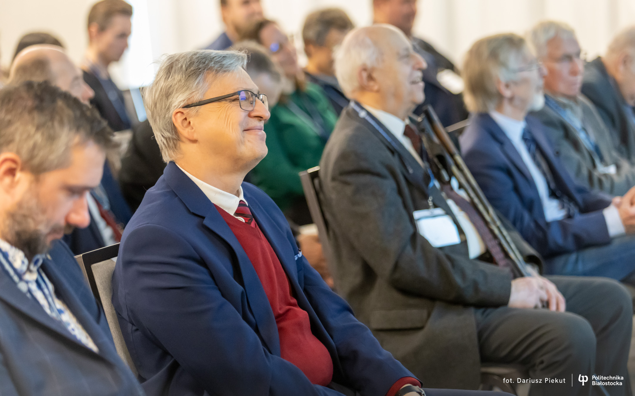 Uczestnicy konferencji „Światłowody i ich zastosowanie”