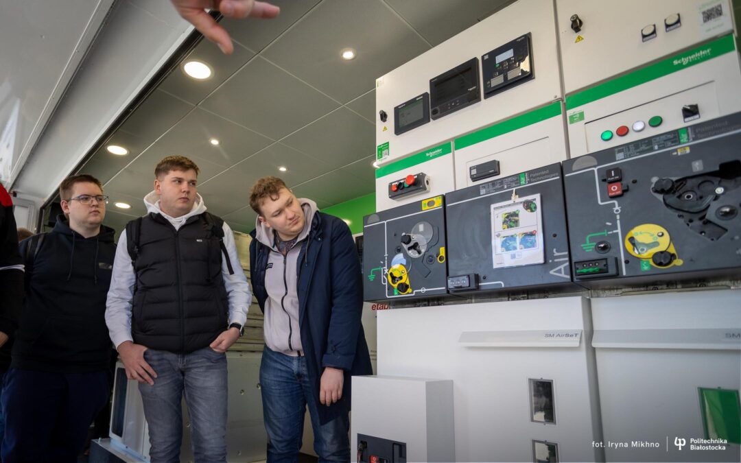 Roadshow Schneider Electric w Politechnice Białostockiej
