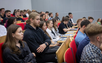 Jakich kompetencji poszukują pracodawcy, czego oczekują studenci? Debata w Politechnice Białostockiej