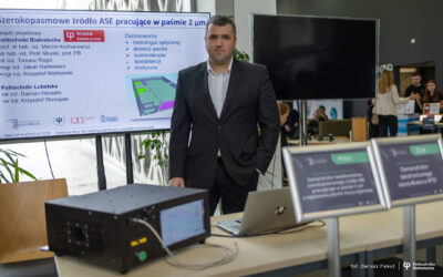 Politechnika Białostocka rozwija nowoczesne szerokopasmowe źródło światłowodowe ASE pracujące w paśmie 2 μm