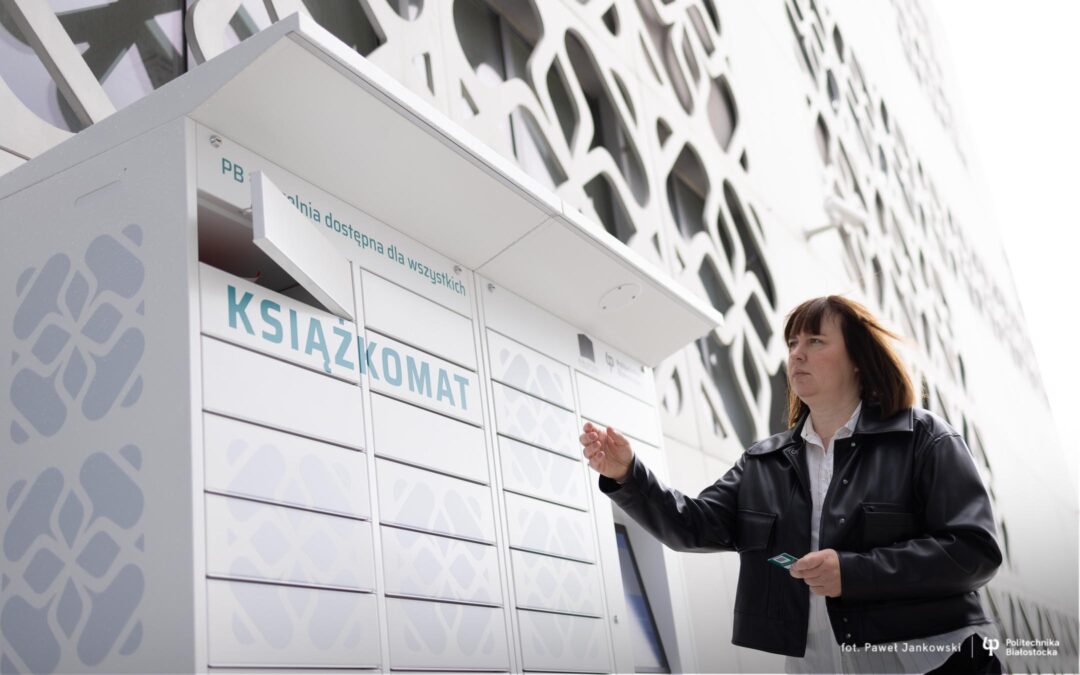 Biblioteka Politechniki Białostockiej ma książkomat – samoobsługowe urządzenie do odbioru książek