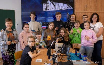 Warsztaty „Technologie kosmiczne dla początkujących” dla uczniów ze Szkoły Podstawowej w Białowieży